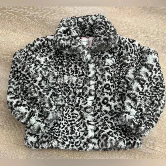Chasing Fireflies Faux Fur Jacket Girls 7 Black White Soft Snap Front Lined - Picture 3 of 13